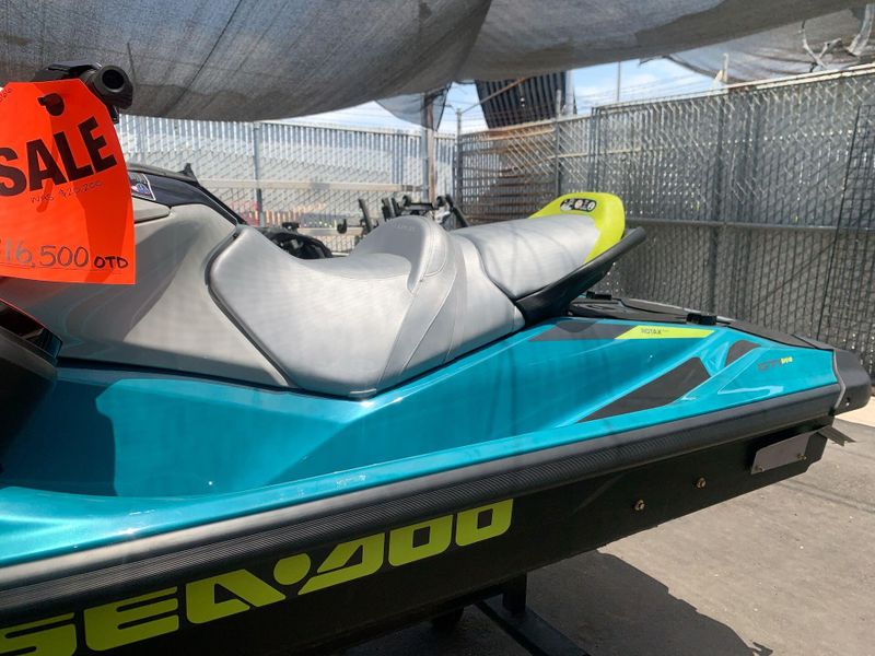 New 2024 Sea-Doo GTI SE 170 (SOUND SYSTEM) Image 16