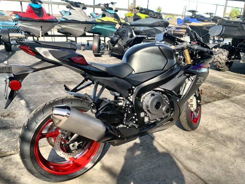 New 2026 Suzuki GSX-R750 Image 14