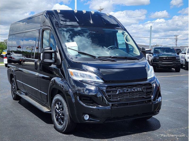 New 2026 RAM Promaster 2500 Slt+ Window Van High Roof 159' Wb