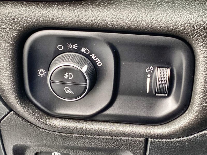 Used 2022 RAM 1500 TradesmanImage 18