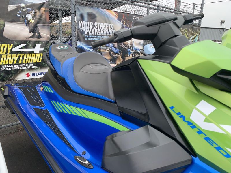 2024 Yamaha VX1900A-A  in a AZURE BLUE/ACID GREEN exterior color. Del Amo Motorsports of Long Beach (562) 362-3160 delamomotorsports.com 