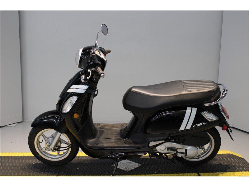 2021 Kymco ATOWN50  in a Black exterior color. Greater Boston Motorsports 781-583-1799 pixelmotiondemo.com 