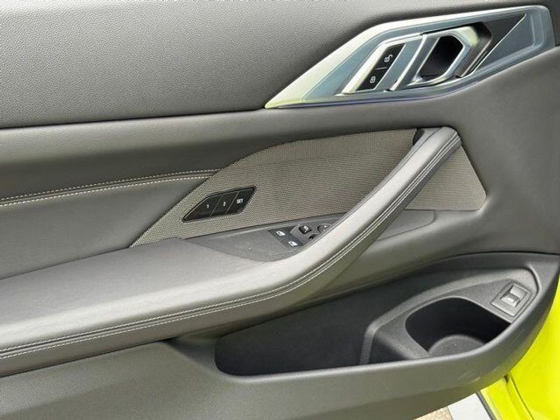 Used 2023 BMW M4 CompetitionImage 17