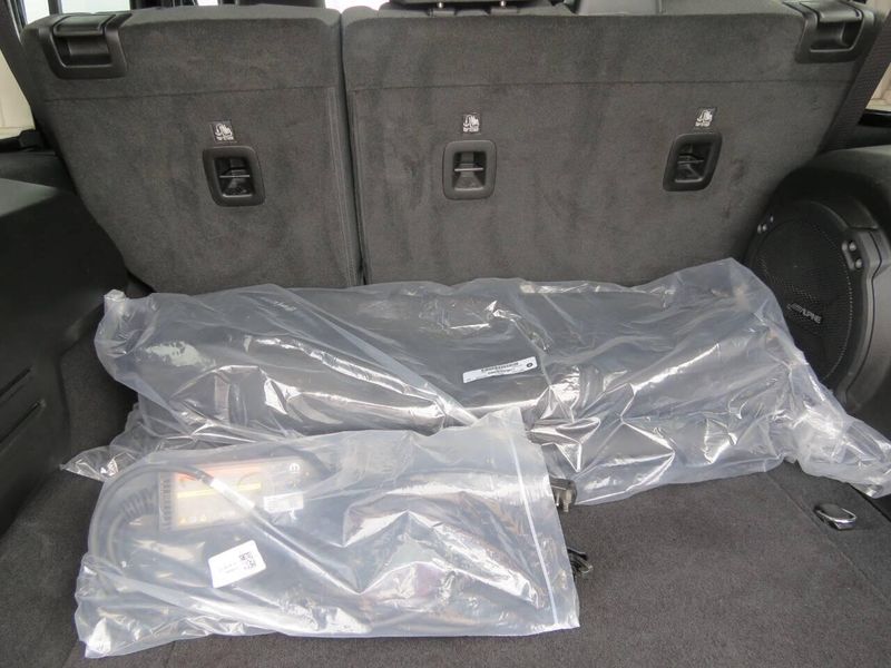 Used 2025 Jeep Wrangler 4xE Backcountry 4x4 4dr SUVImage 27