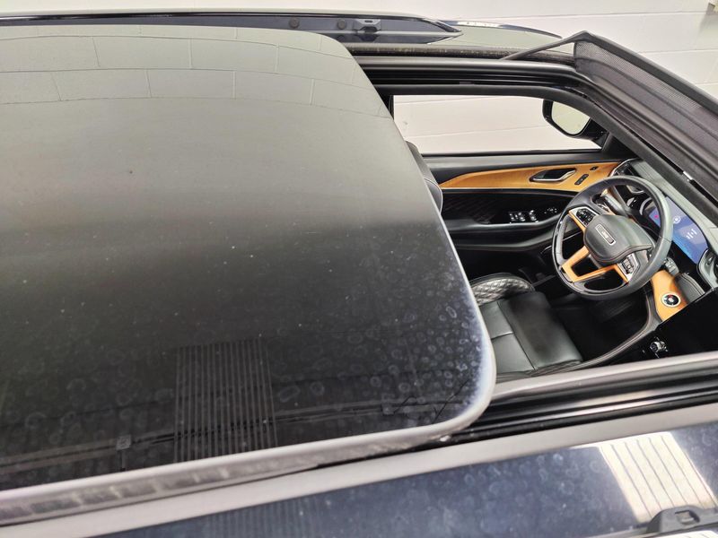 Used 2024 Jeep Grand Cherokee 4xe Summit ReserveImage 5