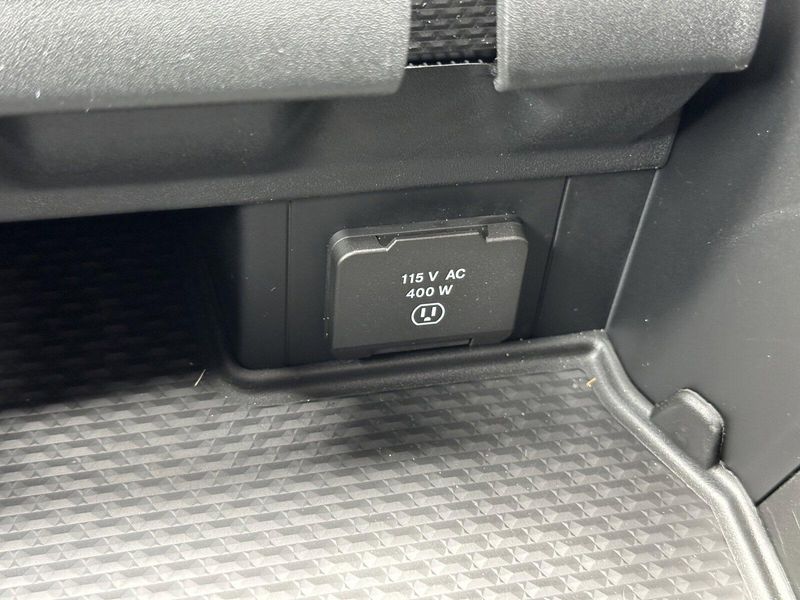 2025 RAM 1500 LaramieImage 25