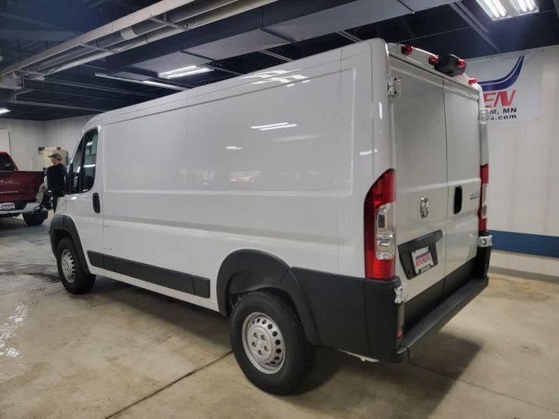 2025 Ram ProMaster 1500 Tradesman photo 5