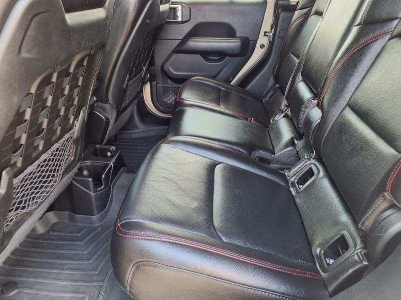 Used 2020 Jeep Gladiator RubiconImage 11