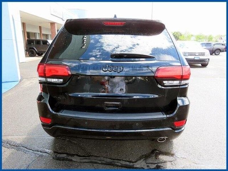 2022 Jeep Grand Cherokee WK Laredo XImage 6
