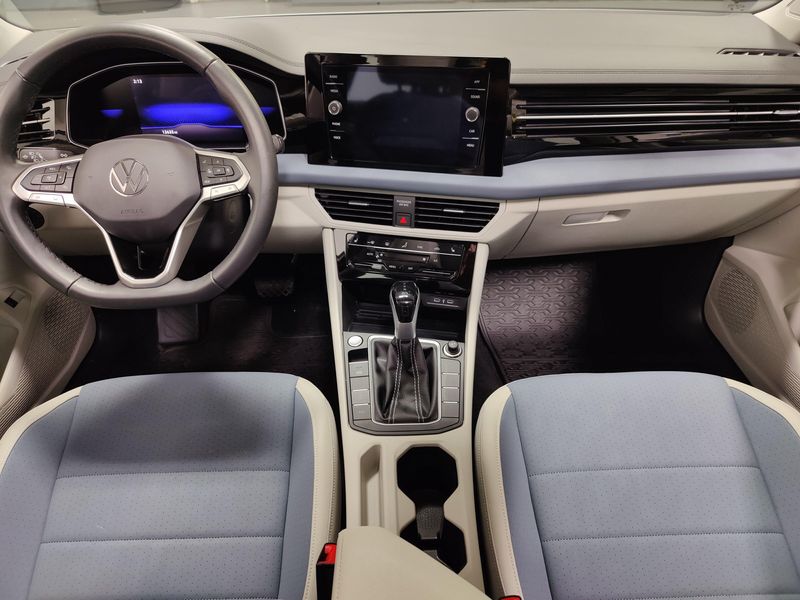 Used 2026 Volkswagen Jetta SE w/SunroofImage 14