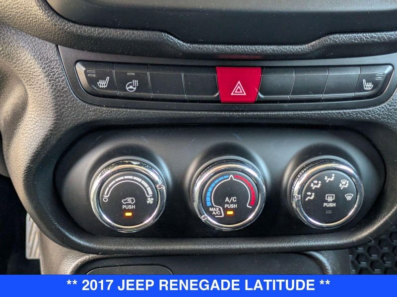 2017 Jeep Renegade Latitude North Edition photo 22