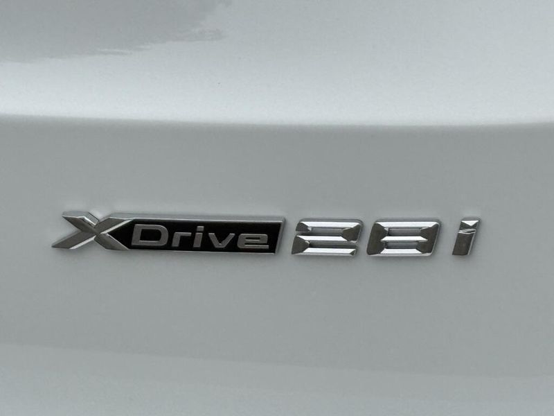 2025 BMW X1 xDrive28iImage 14