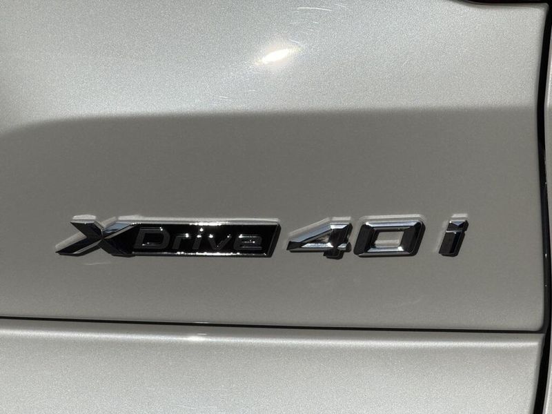 2022 BMW X5 xDrive40iImage 13