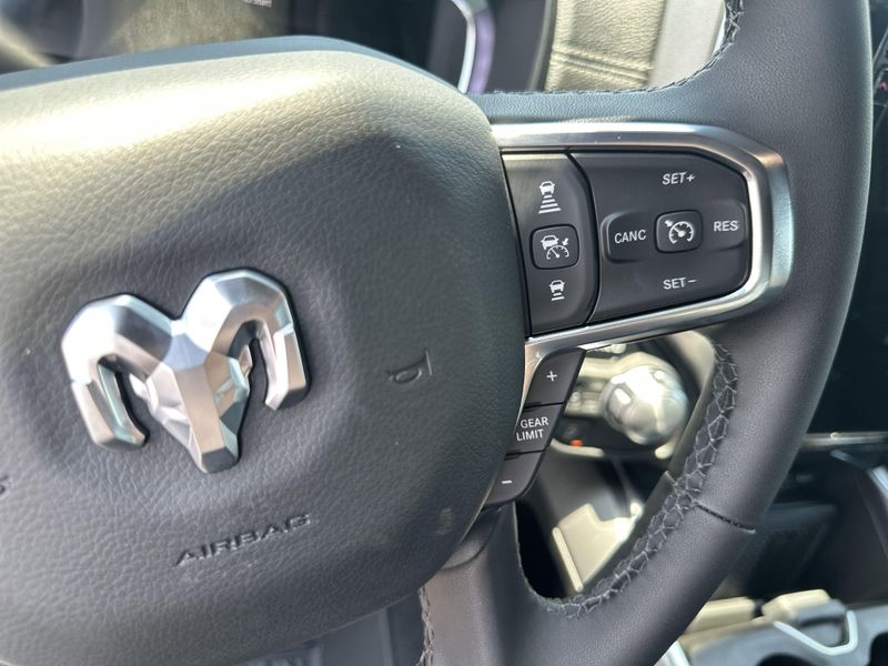 New 2025 RAM 1500 Laramie Crew Cab 4x4 5