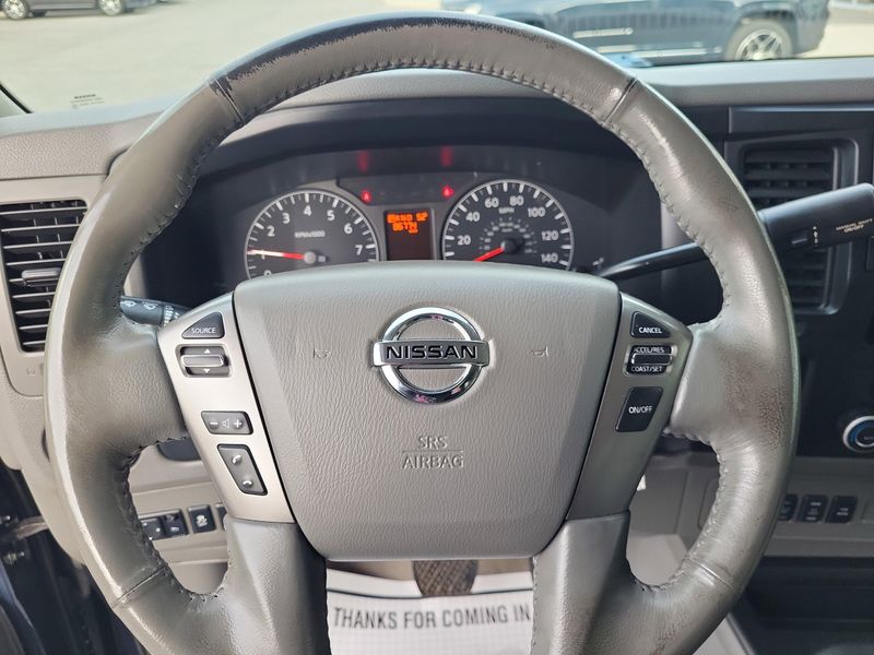 Used 2017 Nissan NV Passenger SLImage 5