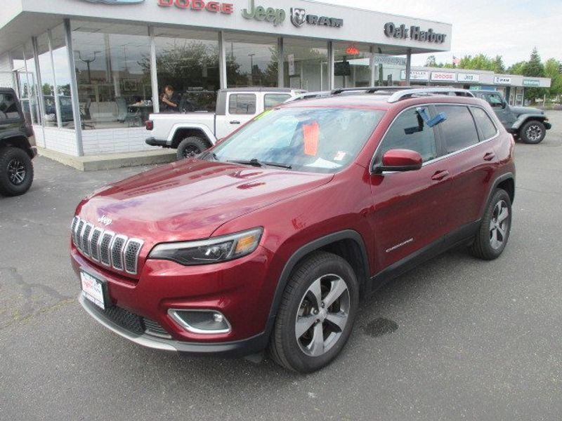 2019 Jeep Cherokee LimitedImage 2