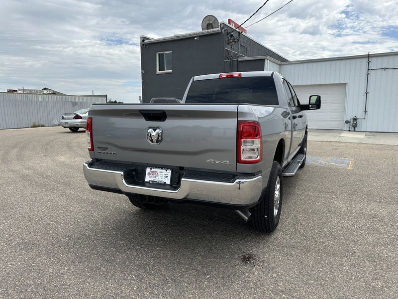 2024 RAM 2500 Big Horn Crew Cab 4x4 6