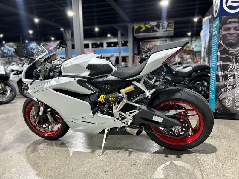 Used 2019 Ducati PANIGALE 959 Image 13