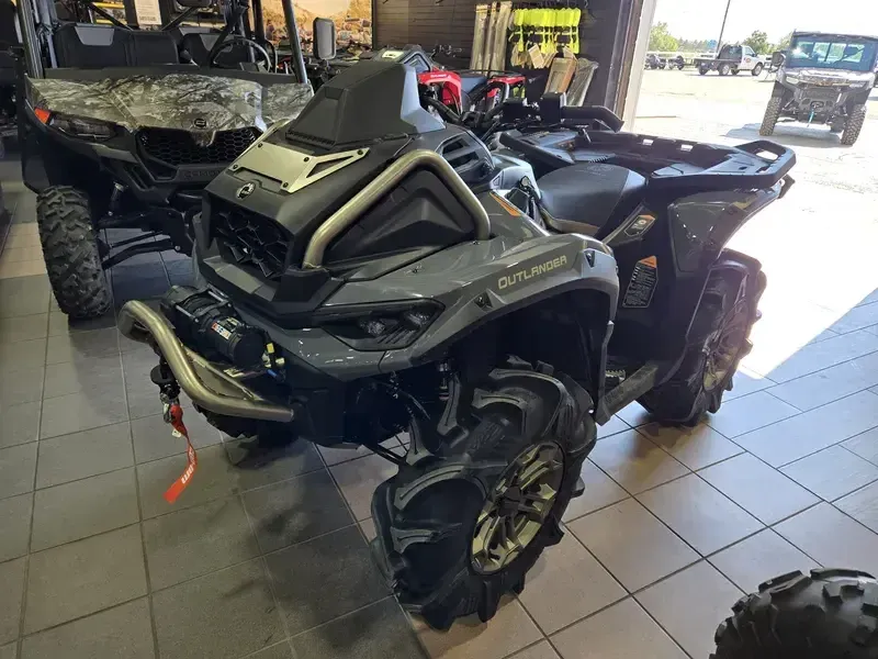 NEW 2026 CAN-AM OUTLANDER X MR 1000 Image 3