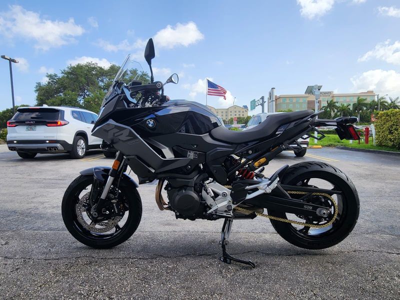 2026 BMW F 900 XRImage 5