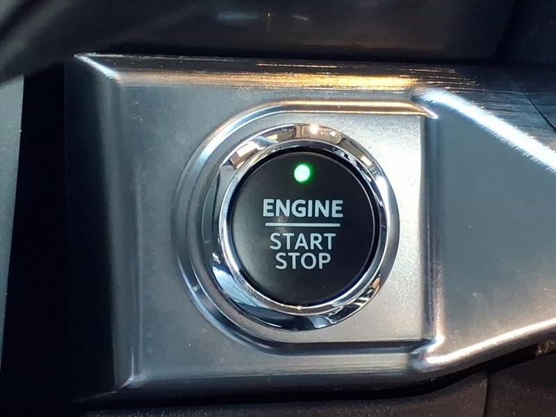 Used 2022 Ford F-150 LariatImage 5