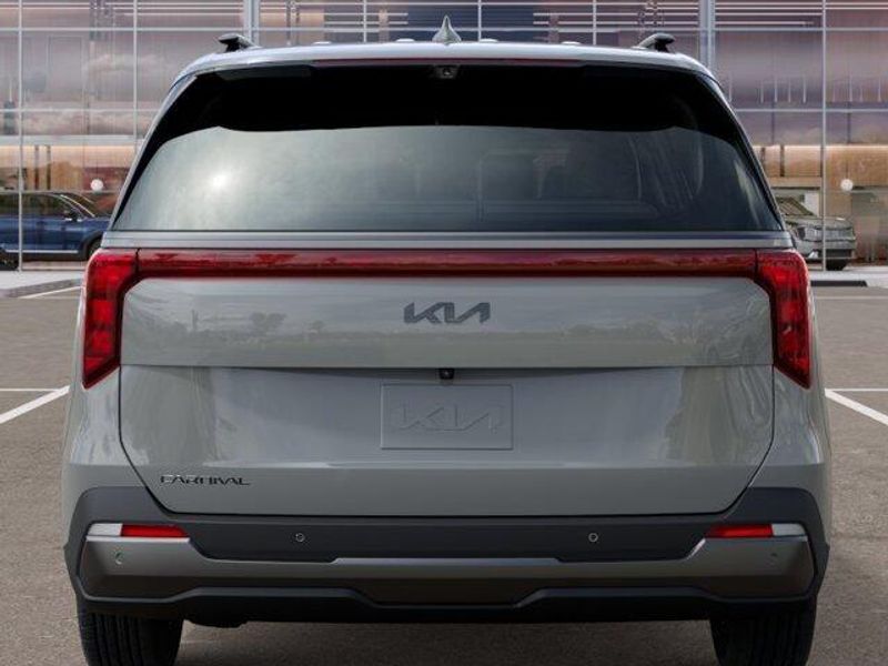 New 2027 Kia Carnival SXImage 14