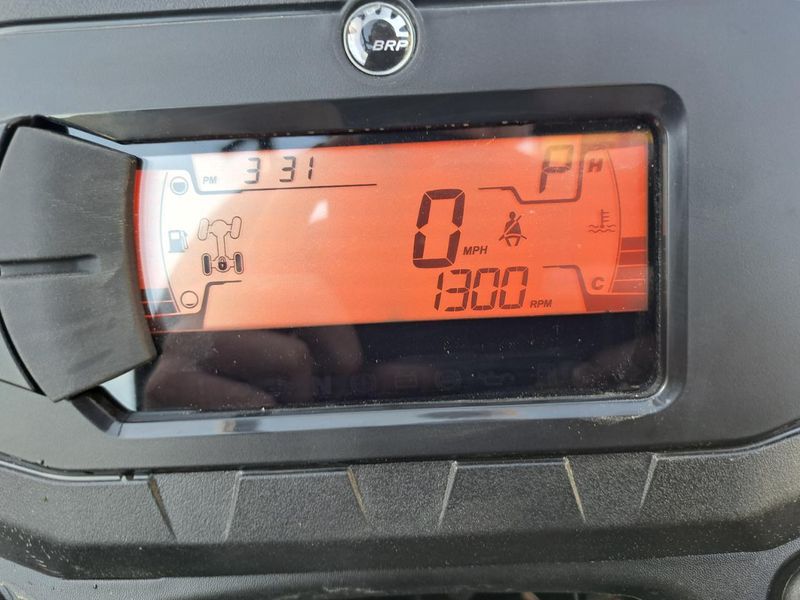 New 2026 Can-Am SSV DEF 62 HD7 GN 26 DPS HD7 