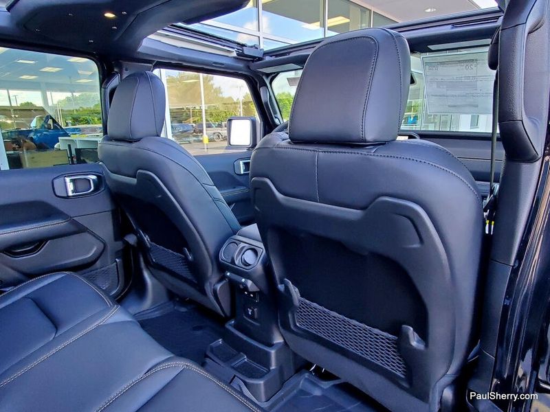New 2026 Jeep Wrangler 4-door Sahara