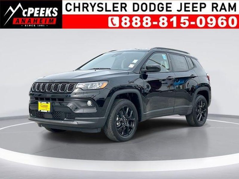 New 2026 Jeep Compass Latitude Altitude 4x4Image 1