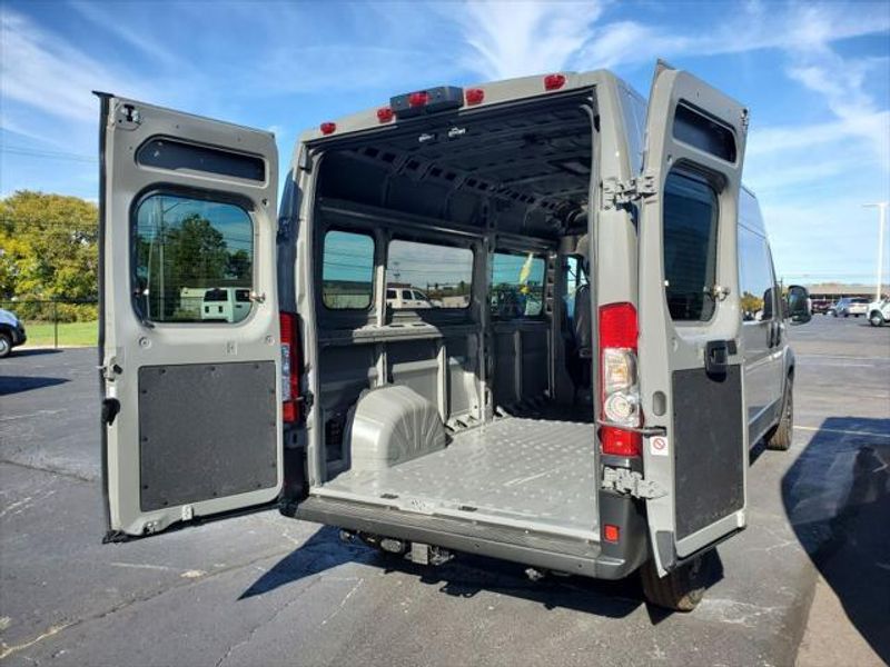 New 2026 RAM Promaster 2500 Slt+ Window Van High Roof 159' Wb