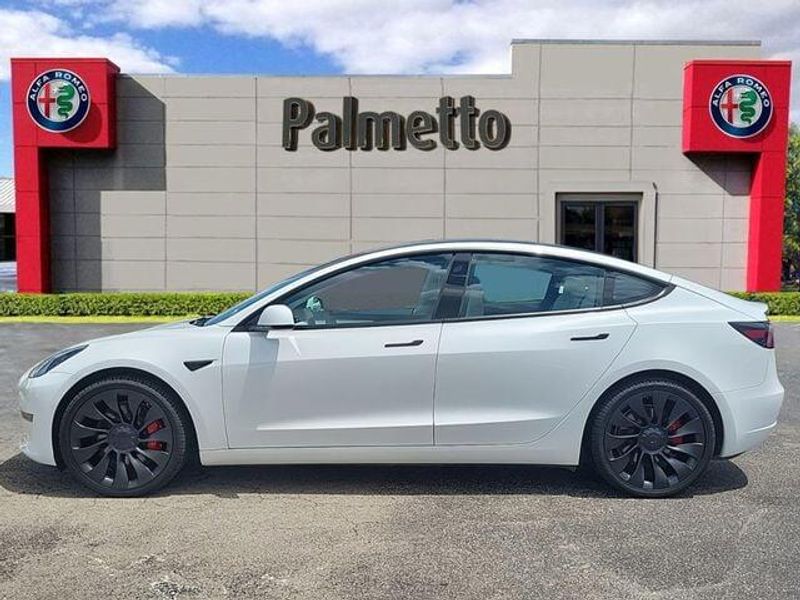 2022 Tesla Model 3 Performance photo 5