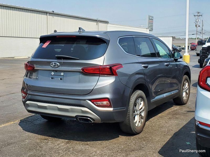 2019 Hyundai Santa Fe SELImage 10