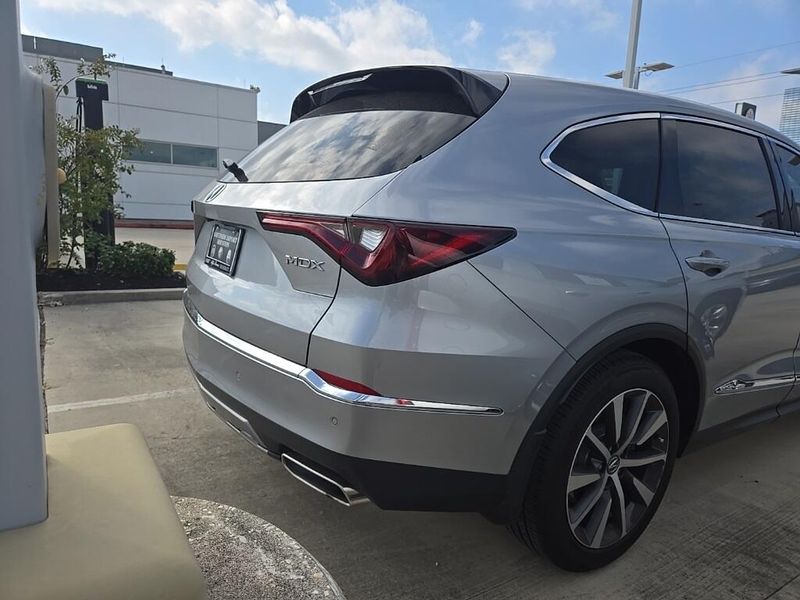 2025 Acura MDX Technology photo 3