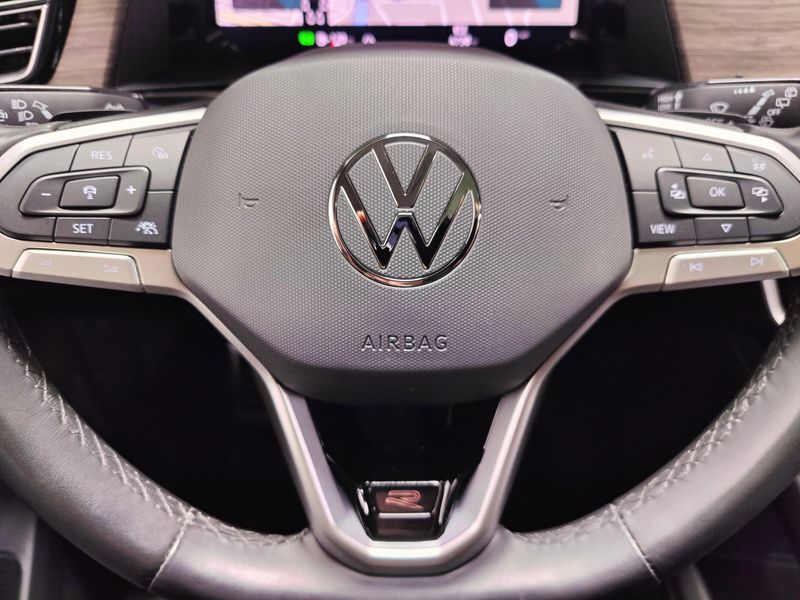 Used 2025 Volkswagen Atlas SEL Premium AWD R-Line w/Sunroof/NavImage 37