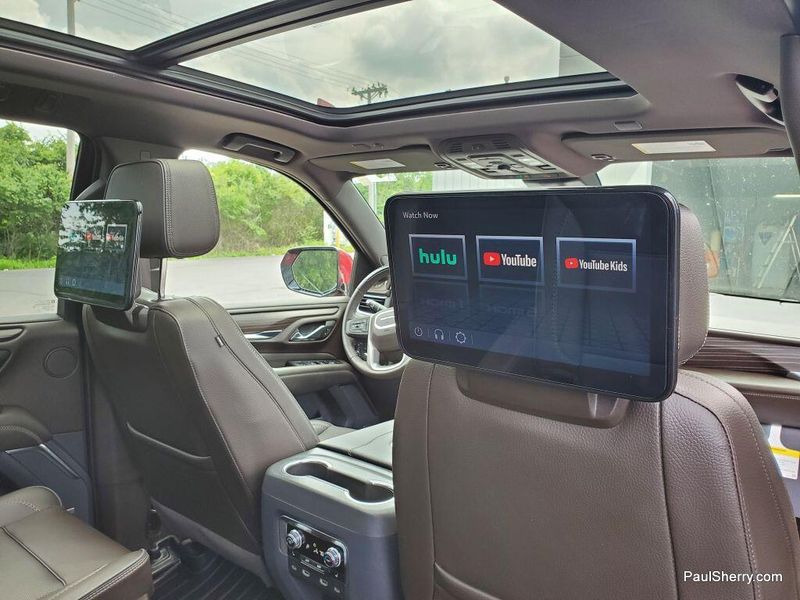 2023 GMC Yukon Denali ReserveImage 13