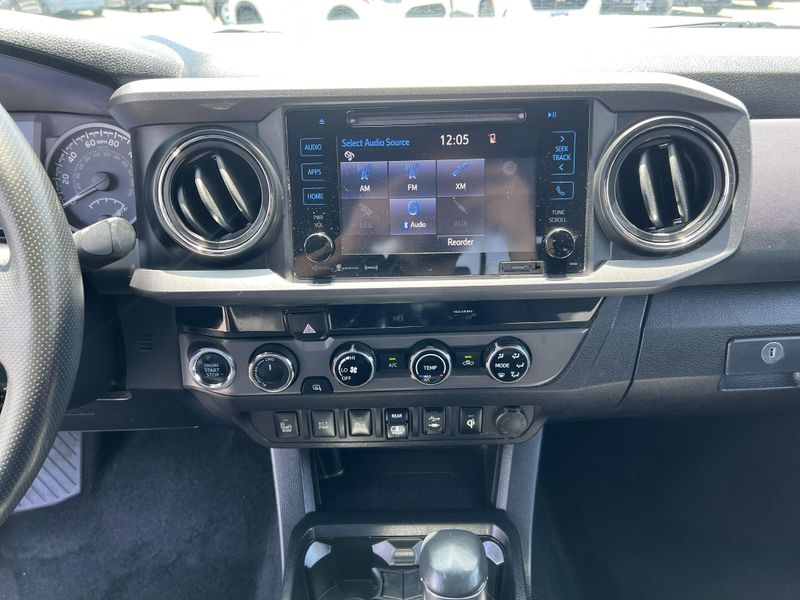 Used 2018 Toyota Tacoma TRD Off RoadImage 14