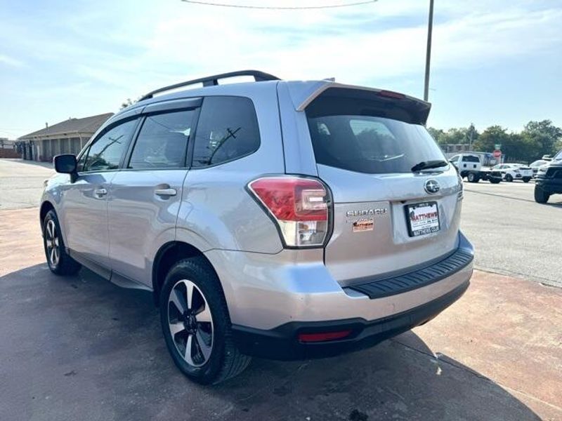 Used 2018 Subaru Forester 2.5i PremiumImage 8