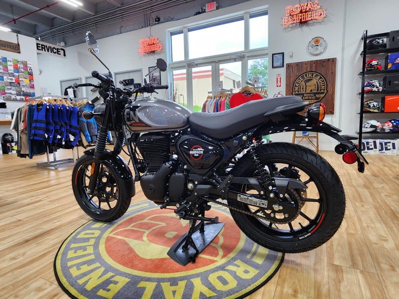 New 2024 Royal Enfield HUNTER 350 Image 6