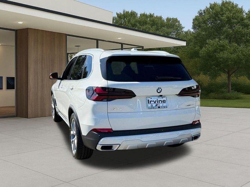 New 2026 BMW X5 xDrive40iImage 10