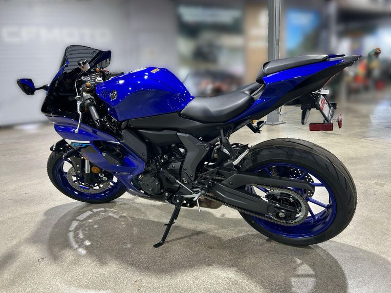 New 2025 Yamaha YZF-R7 Image 14