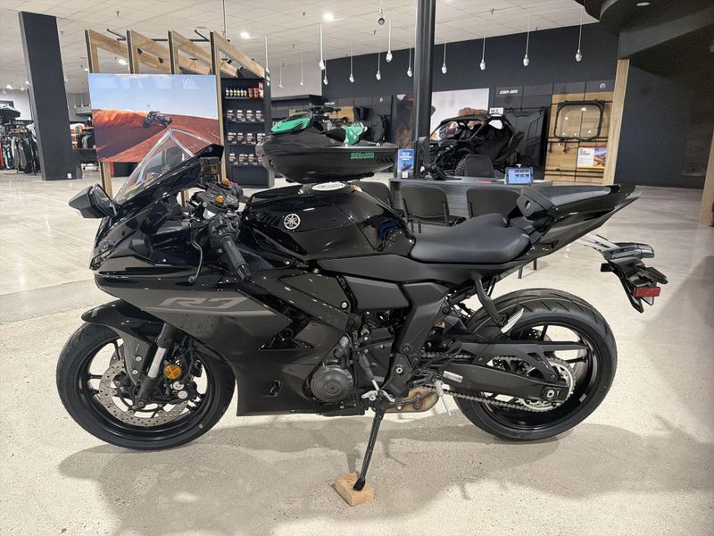 New 2026 Yamaha YZF-R7 Image 14