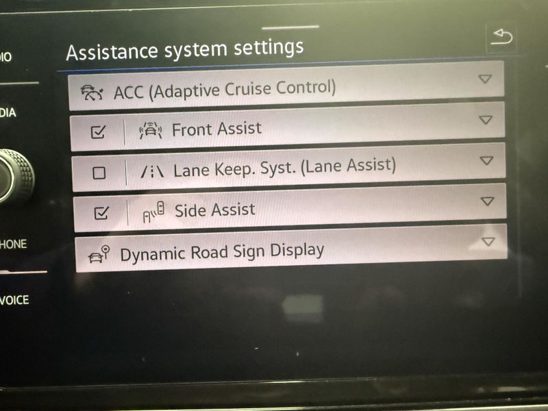 Used 2023 Volkswagen Atlas V6 SEL AWD w/Sunroof & NavImage 22