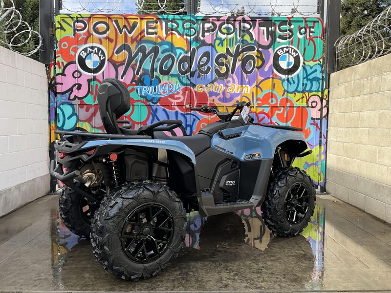 2025 Can-Am OUTLANDER MAX XT 700Image 4