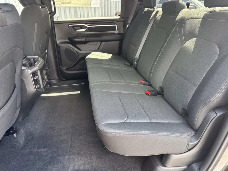New 2026 RAM 1500 Big Horn Crew Cab 4x2 6'4' Box