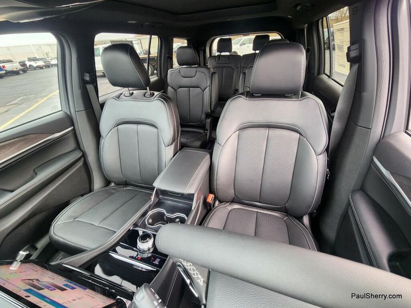 New 2026 Jeep Grand Cherokee L Limited Reserve 4x4