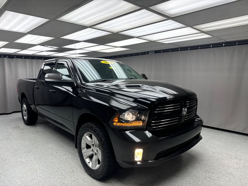 2016 RAM 1500 SportImage 5