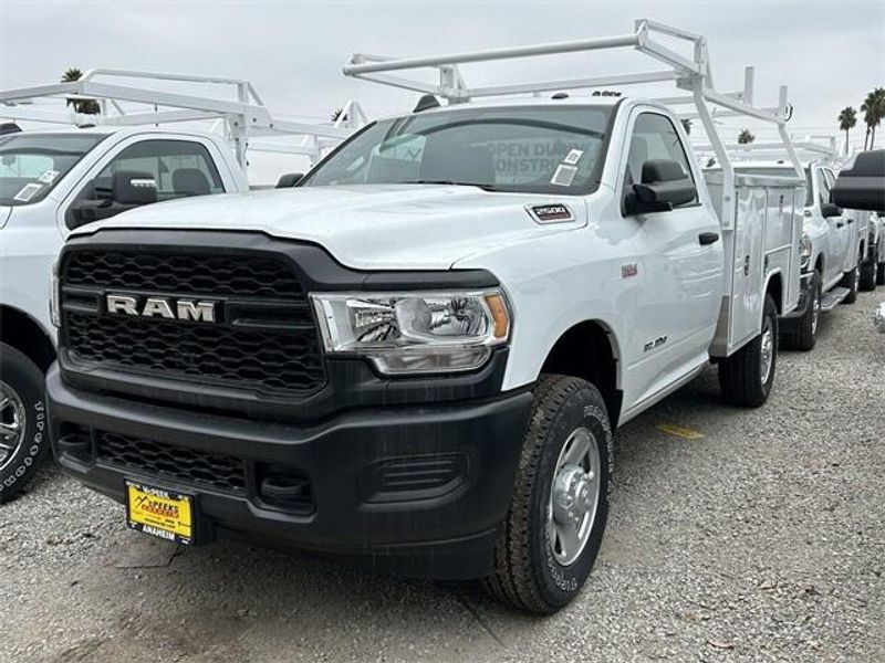 2022 RAM 2500 Tradesman Regular Cab 4x4 8