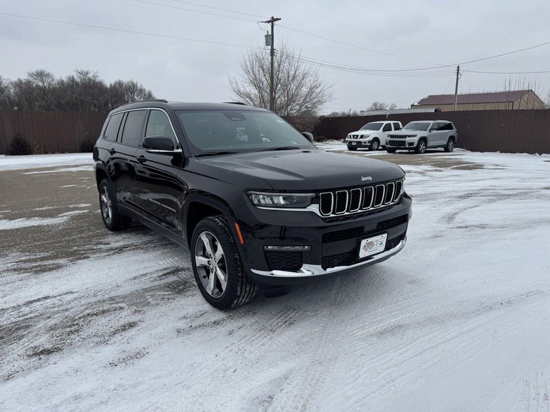 2025 Jeep Grand Cherokee L LimitedImage 2