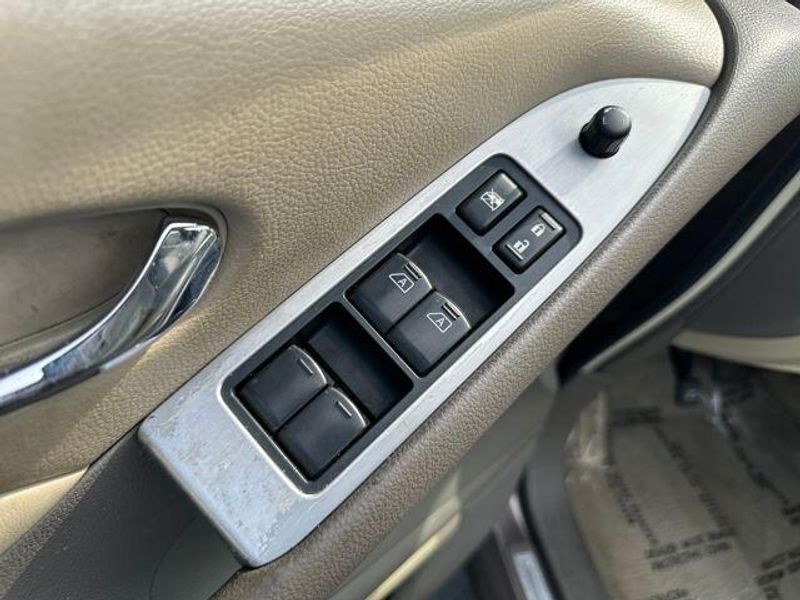 2011 Nissan Murano SL