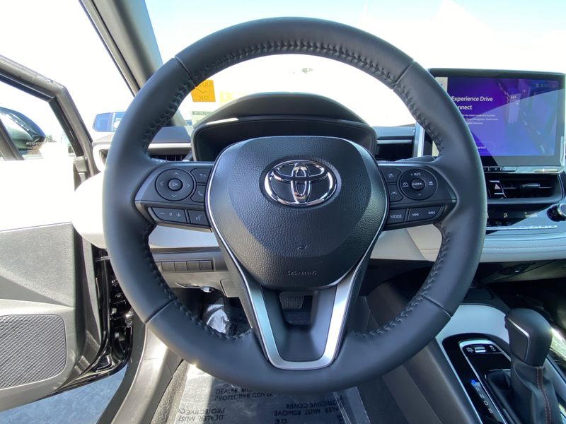 Used 2025 Toyota Corolla FXImage 25